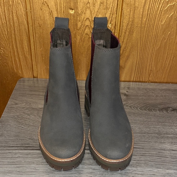 Timberland Courmayeur Valley Chelsea Boots - Picture 3 of 8